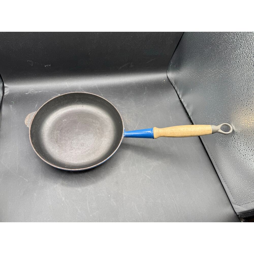 Le Creuset Blue Enamel Skillet No. 26